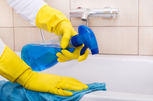 Commercial deep cleaning service in Battersea office space